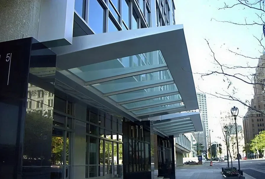 Glass Canopy Installation in Dubai: Entrance and Outdoor Cover Planning Guide