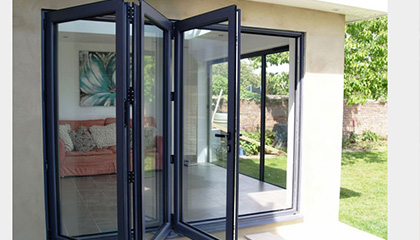 Sliding and Folding Glass Doors in Dubai: Choosing the Right System for Villas and Shops