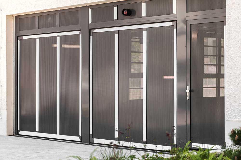 The Role of Automatic Door in Emergency Evacuations